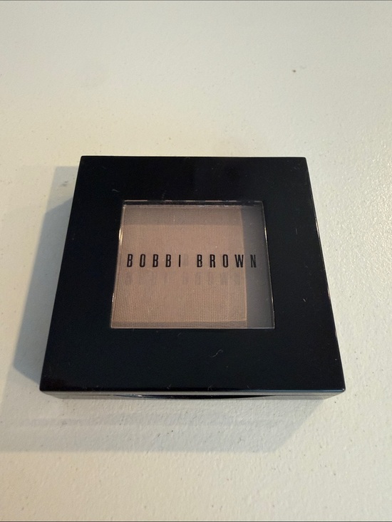 Bobbi Brown Other - NEW DISCONTINUED Bobbi Brown Eyeshadow - CEMENT 29